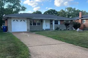 2231 Rosegarden Dr, Saint Louis, MO 63125 - Photo 1