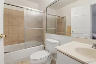 4376 Tavistock Cir, Saint Louis, MO 63129 - Photo 17