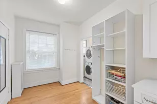 625 S Skinker Dr, Saint Louis, MO 63105 - Photo 23