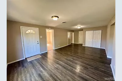 111 S White Oak Street, Desloge, MO 63601 - Photo 7