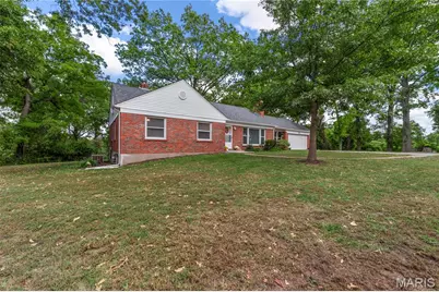 1635 Dunn Road, Saint Louis, MO 63138 - Photo 13