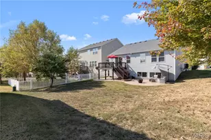 1800 English Oak Dr, Lake Saint Louis, MO 63367 - Photo 13