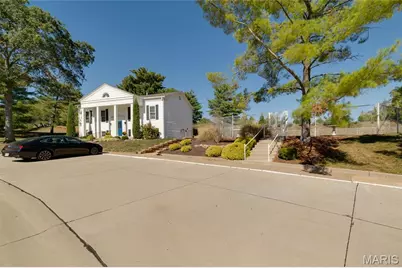 15593 Bedford Forge Drive #6, Chesterfield, MO 63017 - Photo 37