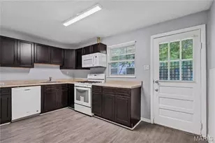 9507 Marlowe Ave, Saint Louis, MO 63114 - Photo 5