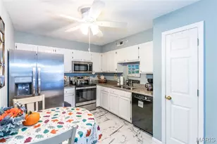 3402 Country Stone Manor Dr, Valley Park, MO 63088 - Photo 9