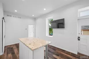 6117 Alaska, Saint Louis, MO 63111 - Photo 9