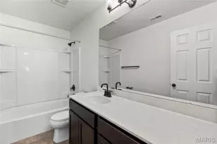 563 Edison Wy, Wentzville, MO 63385 - Photo 9
