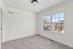 563 Edison Wy, Wentzville, MO 63385 - Photo 5