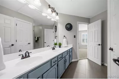 2021 Brook Hill Court, Chesterfield, MO 63017 - Photo 41