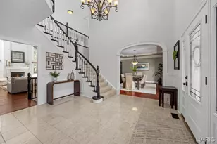 2021 Brook Hill Ct, Chesterfield, MO 63017 - Photo 5