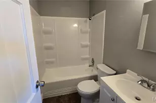 5717 Beldon Dr, Saint Louis, MO 63136 - Photo 11