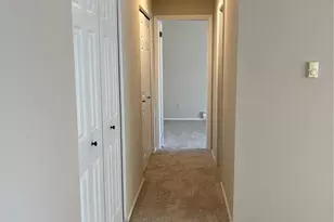 7407 Sieloff Dr, Hazelwood, MO 63042 - Photo 3