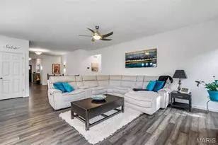 263 Thorn Brook Dr, O'Fallon, MO 63366 - Photo 15