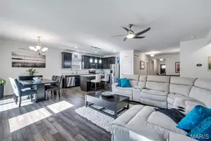 263 Thorn Brook Dr, O'Fallon, MO 63366 - Photo 13