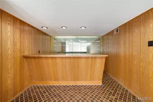 2 Country Estates Pl, Frontenac, MO 63131 - Photo 17