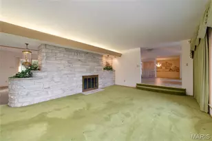 2 Country Estates Pl, Frontenac, MO 63131 - Photo 9