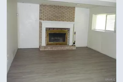 1221 Mendoza Drive, Saint Peters, MO 63376 - Photo 3