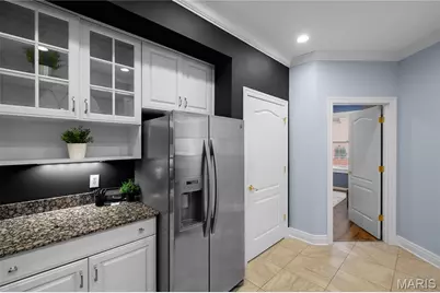 750 S Hanley Road #180, Saint Louis, MO 63105 - Photo 9