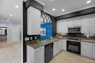 750 S Hanley Rd, Saint Louis, MO 63105 - Photo 7