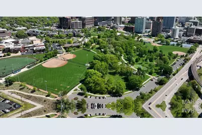 750 S Hanley Road #180, Saint Louis, MO 63105 - Photo 25