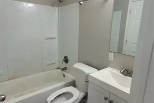 2465 Grants Pkwy, Florissant, MO 63031 - Photo 17