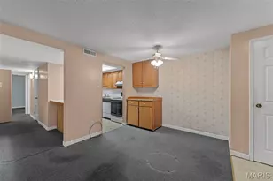 9 Fairways Cir, Saint Charles, MO 63303 - Photo 9