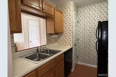 4248 Kay Lane #9, Saint Louis, MO 63123 - Photo 7