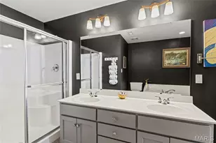 417 S Geyer Rd, Kirkwood, MO 63122 - Photo 33