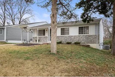 4814 Orange Blossom Lane, Hazelwood, MO 63042 - Photo 11