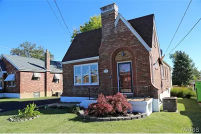 9702 Sterling Place, Affton, MO 63123 - Photo 3