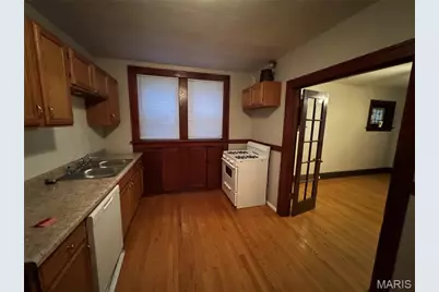 5008 Mardel Avenue, Saint Louis, MO 63109 - Photo 5