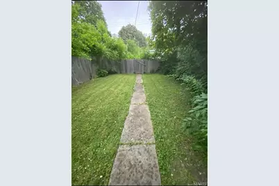 4669 Elmbank Avenue, Saint Louis, MO 63115 - Photo 5