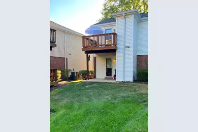 1438 Peacock Lane, Brentwood, MO 63144 - Photo 13