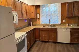 22 Bon Price Ter, Saint Louis, MO 63132 - Photo 7