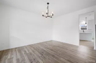 404 Silver Fox Ct, Eureka, MO 63025 - Photo 3