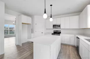 404 Silver Fox Ct, Eureka, MO 63025 - Photo 7