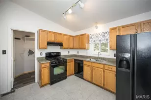 3823 N Barrington Ct, Arnold, MO 63010 - Photo 25