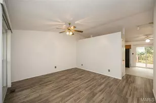 3823 N Barrington Ct, Arnold, MO 63010 - Photo 7