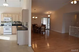 354 Birchwood Crossing Ln, Maryland Heights, MO 63043 - Photo 11
