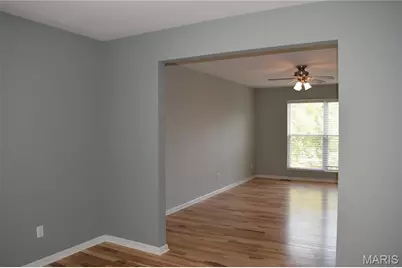 354 Birchwood Crossing Lane, Maryland Heights, MO 63043 - Photo 21