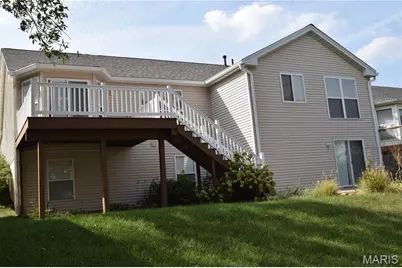 354 Birchwood Crossing Lane, Maryland Heights, MO 63043 - Photo 17
