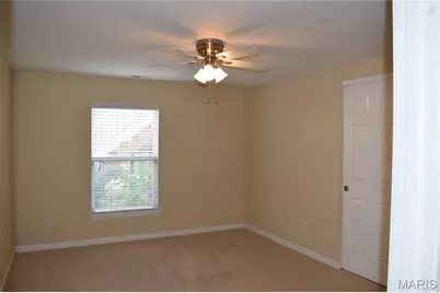 354 Birchwood Crossing Lane, Maryland Heights, MO 63043 - Photo 33