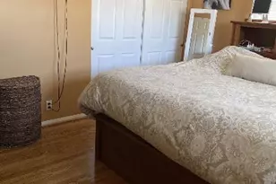 9040 Crest Oak Ln, Saint Louis, MO 63126 - Photo 11