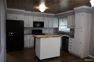 57 Lois Ln, Fenton, MO 63026 - Photo 11