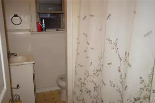 3935 Oregon Ave, Saint Louis, MO 63118 - Photo 9