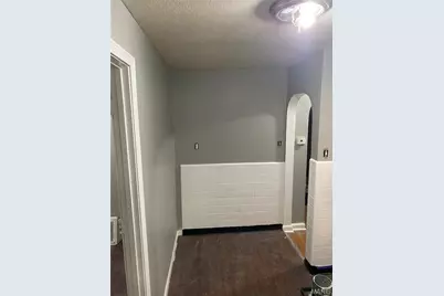 8127 Airport Road, Saint Louis, MO 63134 - Photo 5