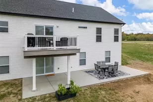 4 Ashley Ln, Hawk Point, MO 63349 - Photo 3