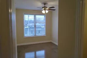 613 S Florissant Rd, Ferguson, MO 63135 - Photo 5