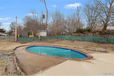 62 W Cardigan Drive, Florissant, MO 63135 - Photo 31