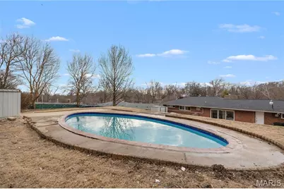 62 W Cardigan Drive, Florissant, MO 63135 - Photo 33